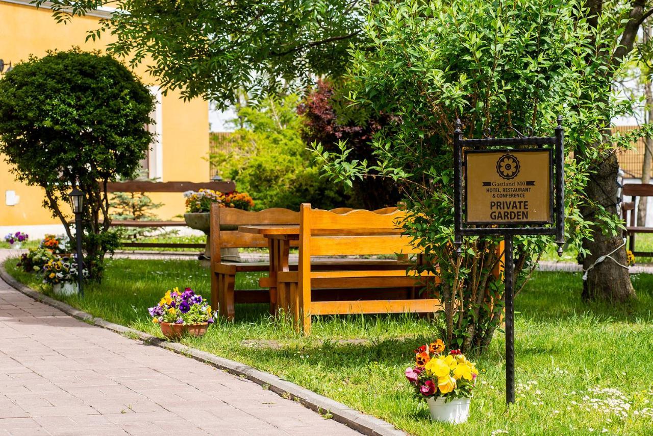 Gastland M0 Hotel & Conference Center Szigetszentmiklós Eksteriør billede